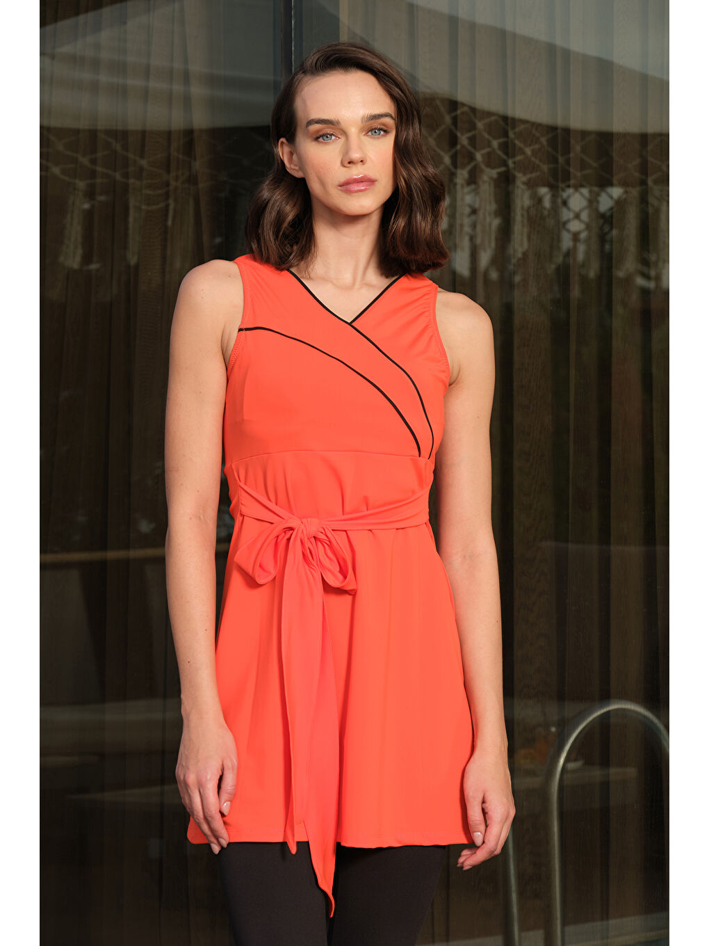 Sıfır Kol Şortlu Elastanlı Bağlama Detay Yarı Kapalı Mayo 24203 Turuncu-2