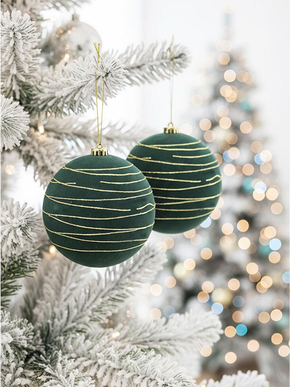 Kadife Yılbaşı Topu – Altın Simli Çam Ağacı Süsü Yeşil 12 cm  2'li-1