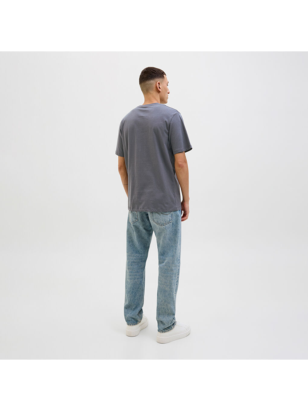 Star Erkek Gri Yuvarlak Yaka Tişört-2