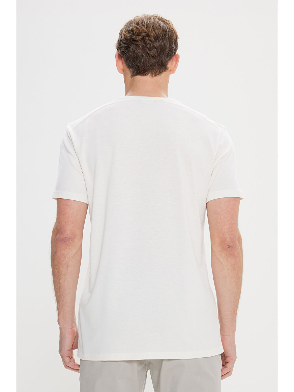 Erkek Ekru Dar Kesim Pamuklu Bisiklet Yaka Tişört-4