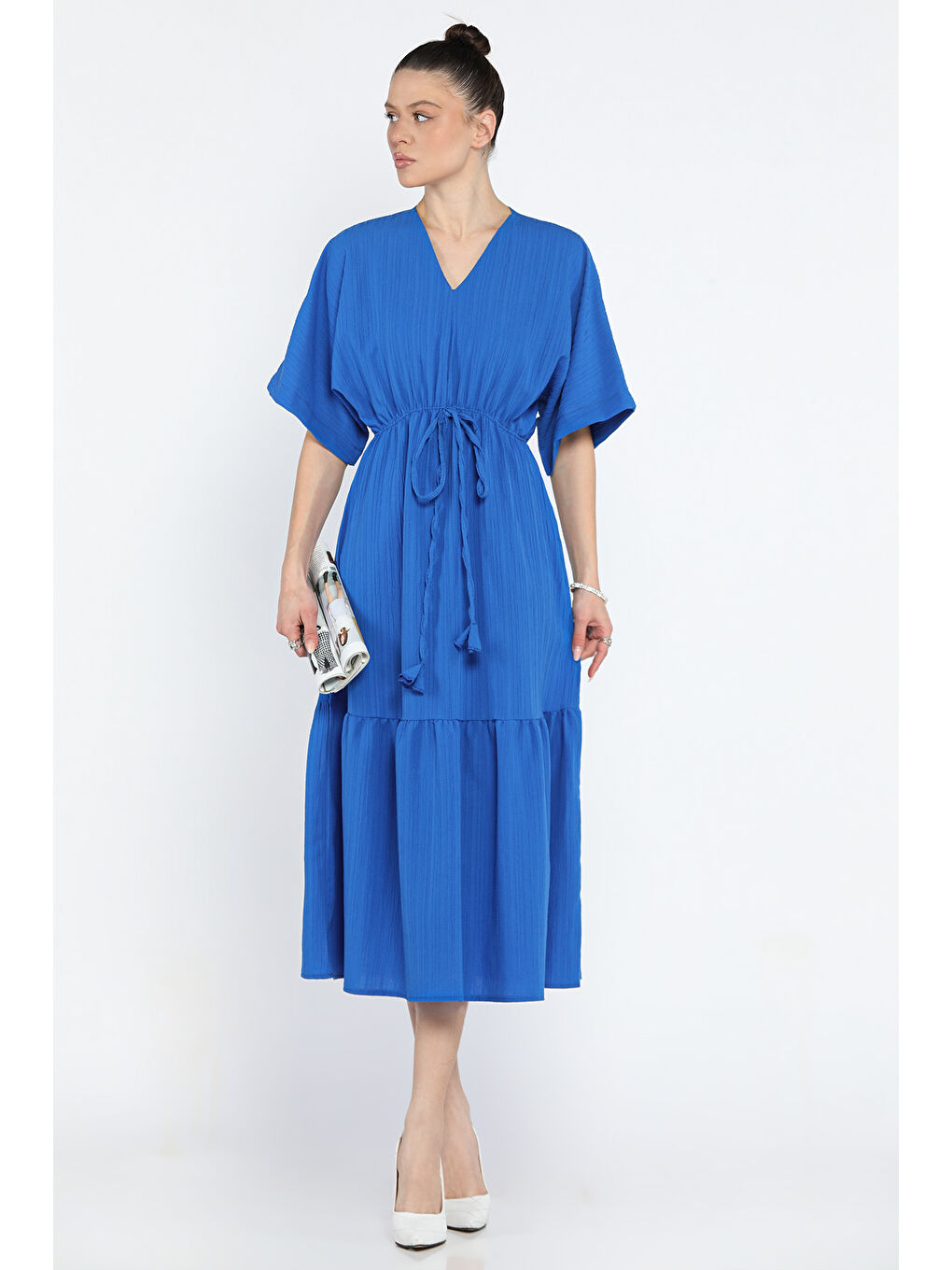 Mavi Bel Bağlamalı V Yaka Kadın Elbise