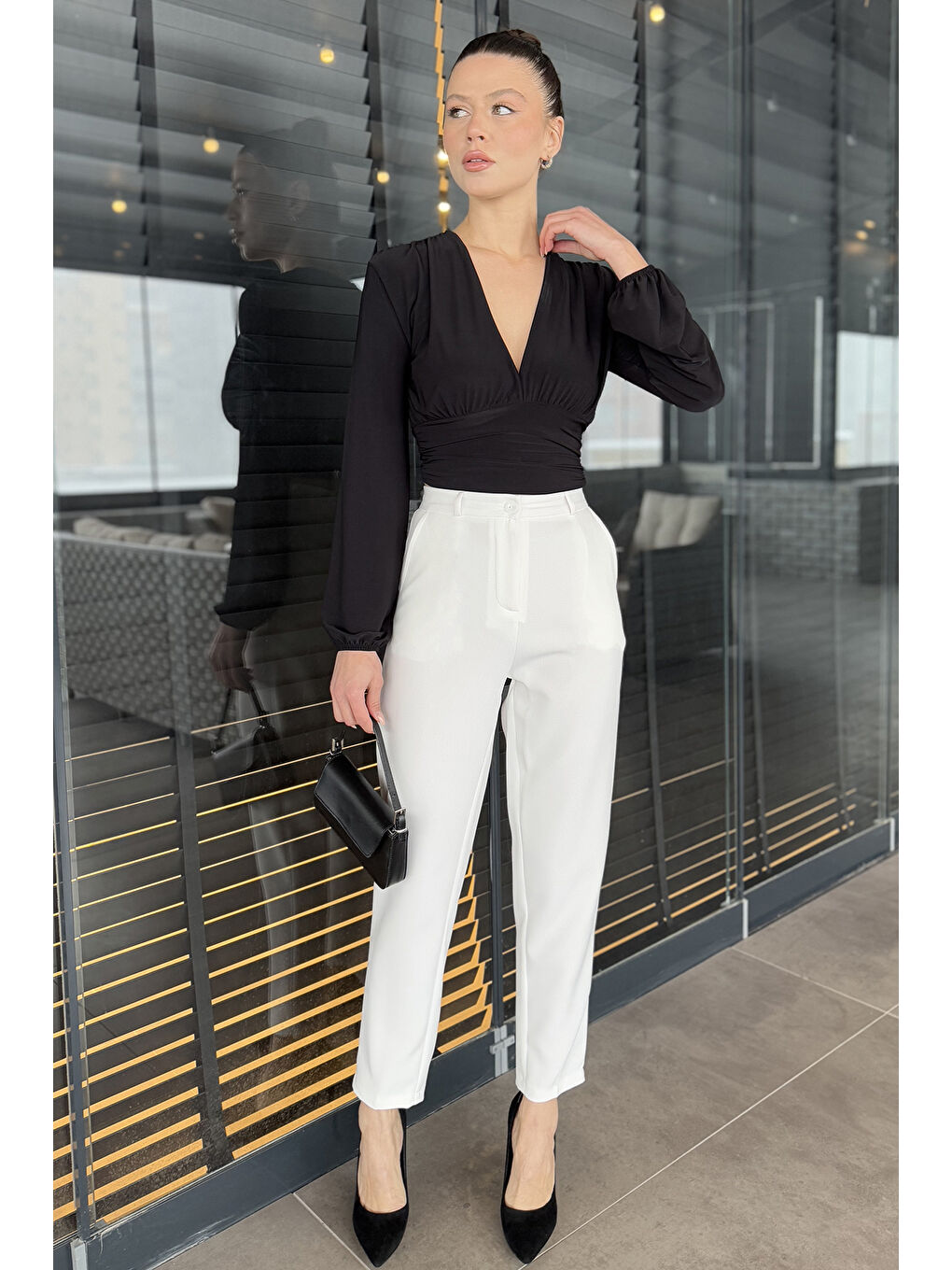 Ekru Kadın Kumaş Pantolon-1