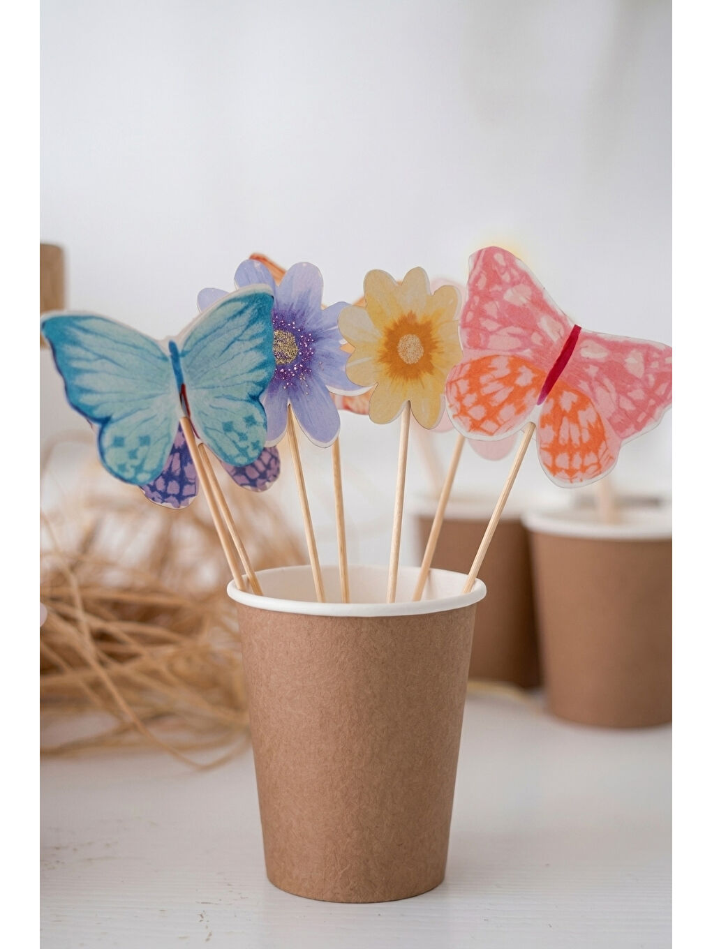 Karışık Çok Renkli 7'li Kelebek ve Çiçek Temalı Uzun Kürdan Pasta Süsü-1