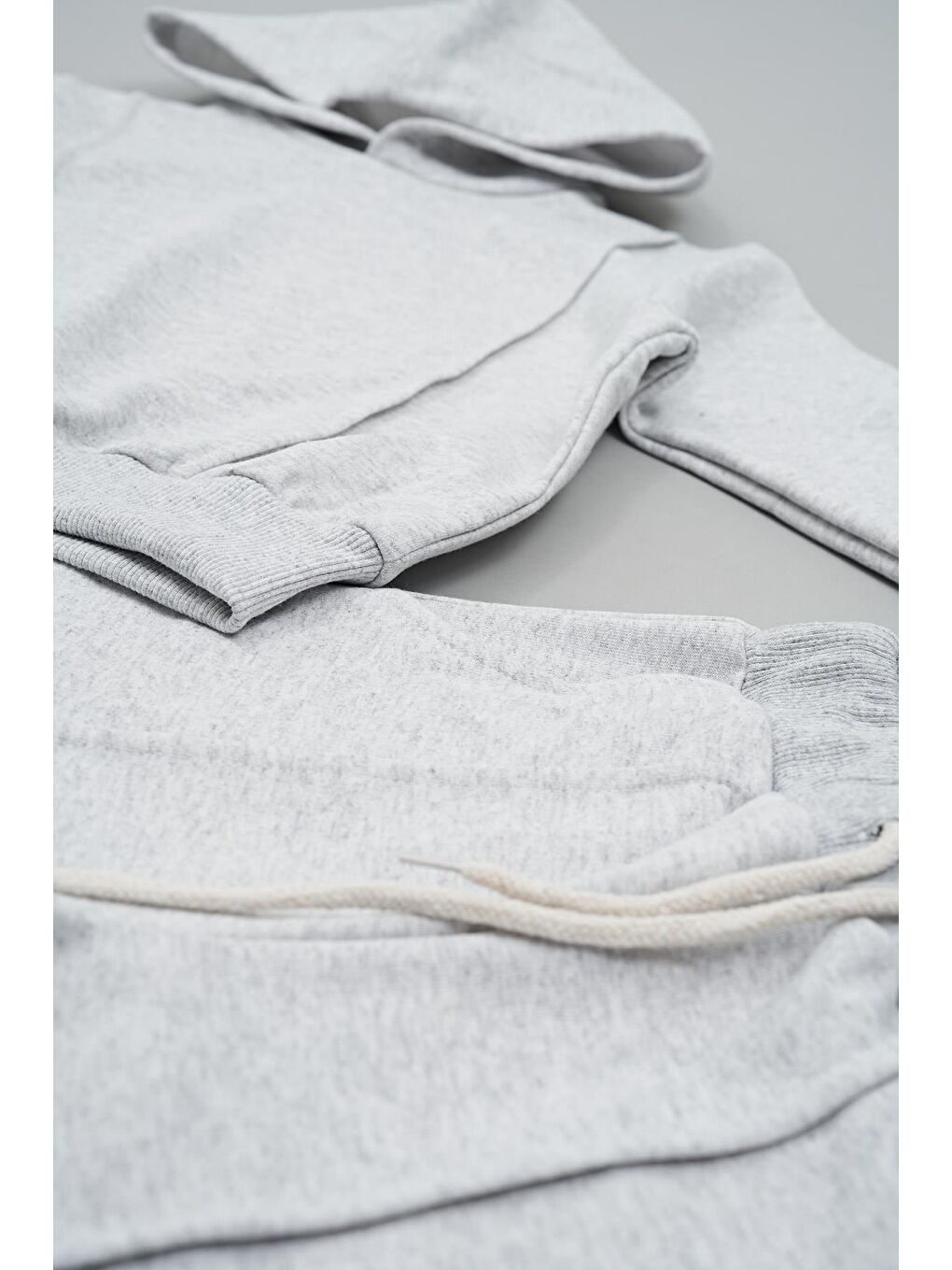 Kapüşonlu Çıma Detaylı Gri Alt Üst Takım-1