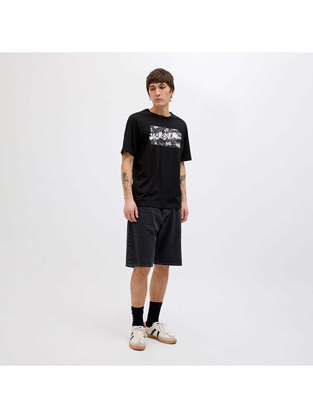 Hawaii Shape Erkek Siyah Yuvarlak Yaka Spor Tişört-1