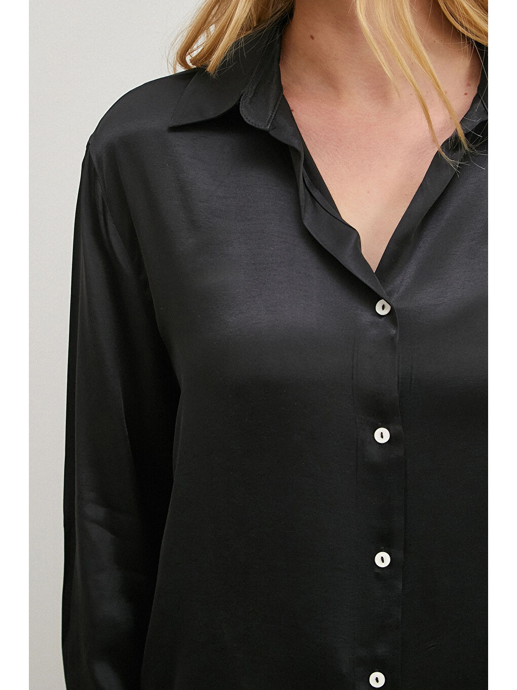 Viskon Saten Gömlek Siyah-2