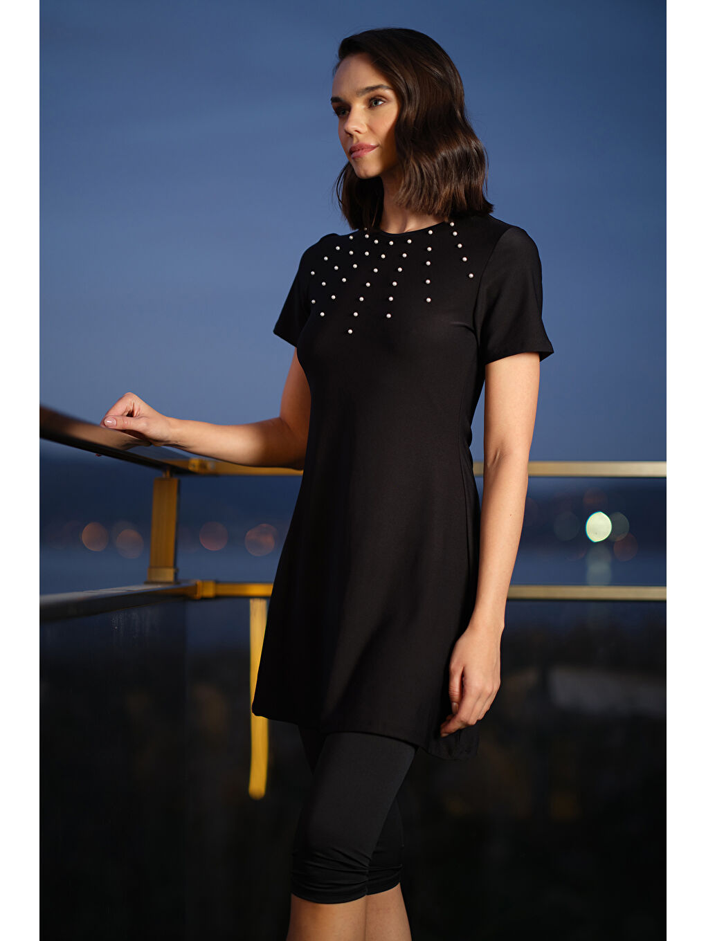 Kısa Kollu Taytlı Elastanlı Boncuk Detay Yarı Kapalı Mayo 24198 Siyah-4