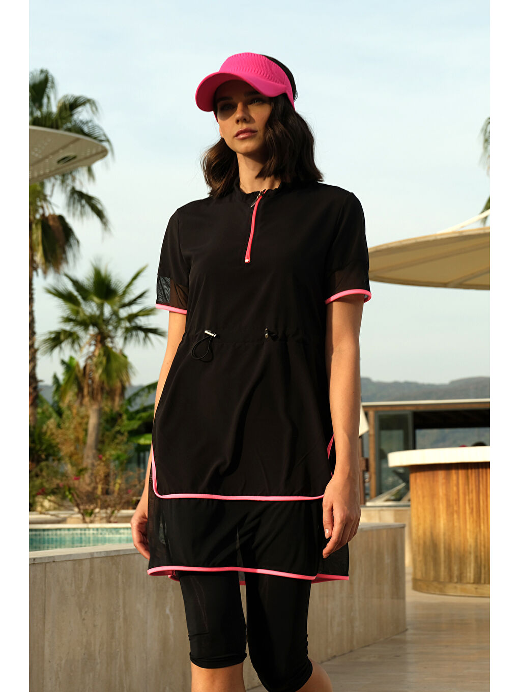 Kısa Kollu Taytlı Spor Elastan Biye Detay Yarı Kapalı Mayo 3422 Siyah-Pembe-2