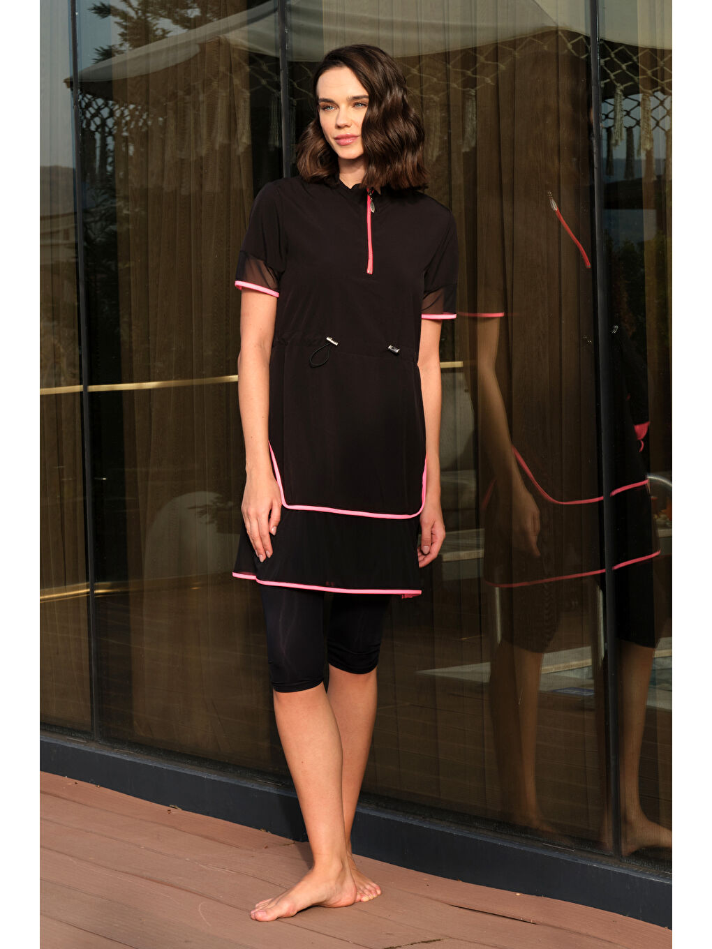 Kısa Kollu Taytlı Spor Elastan Biye Detay Yarı Kapalı Mayo 3422 Siyah-Pembe-4