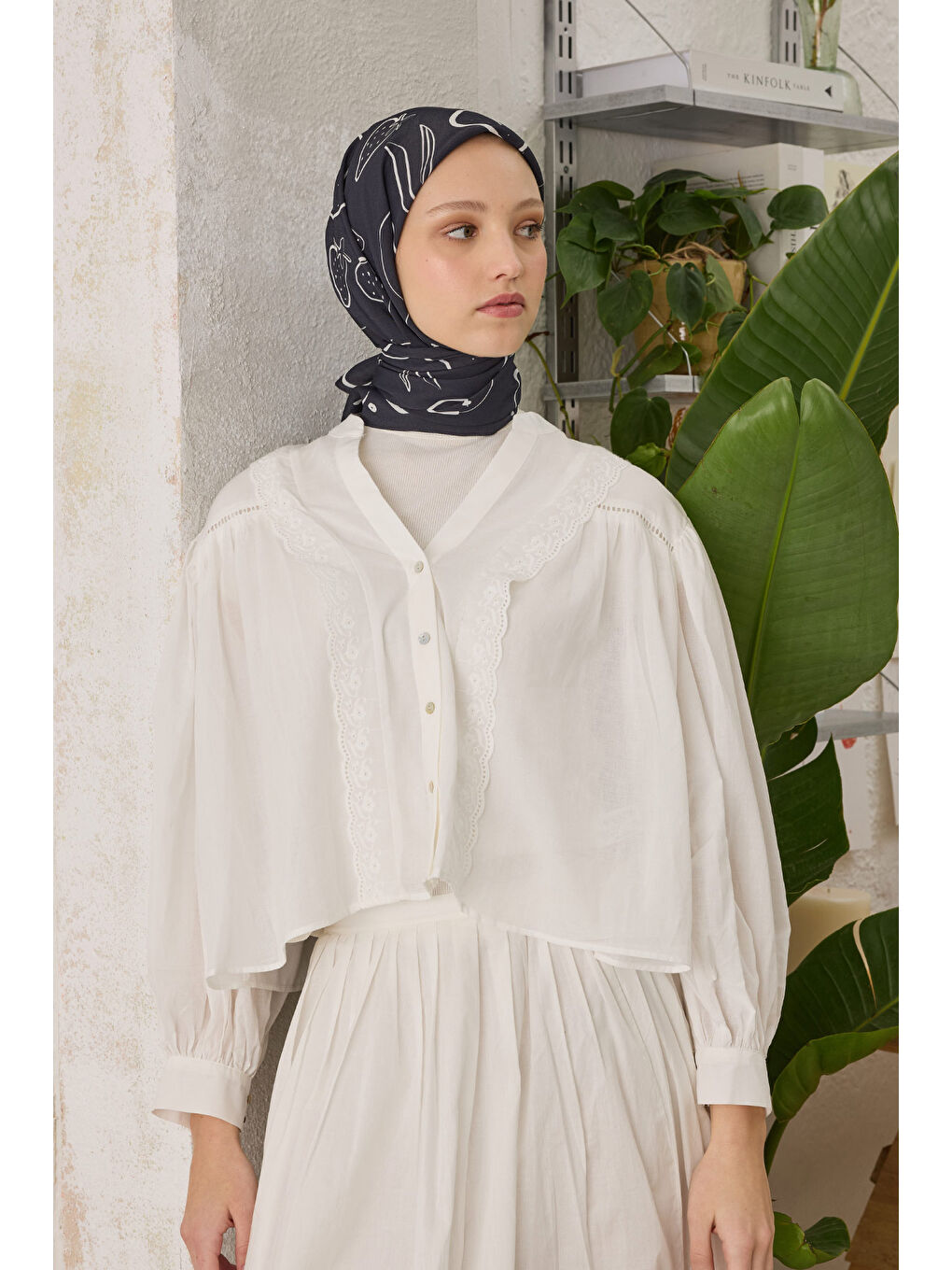 Eloıse Desen Pamuk İpek Eşarp Siyah