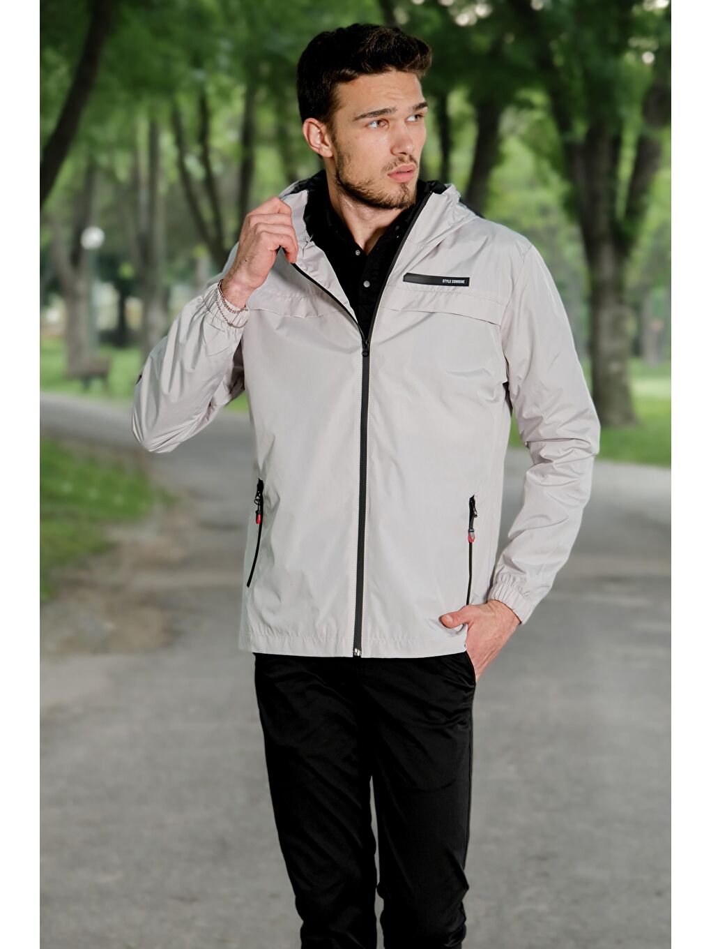 Bej Kolu Lastikli Kapüşonlu Yağmurluk PLDP 2900