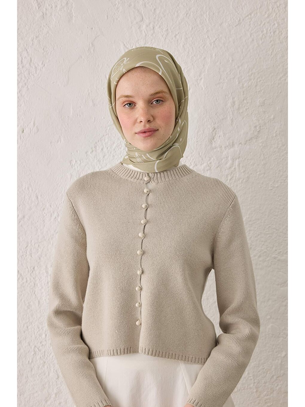 Yeşil Eloıse Desen Pamuk İpek Eşarp Adaçayı-2