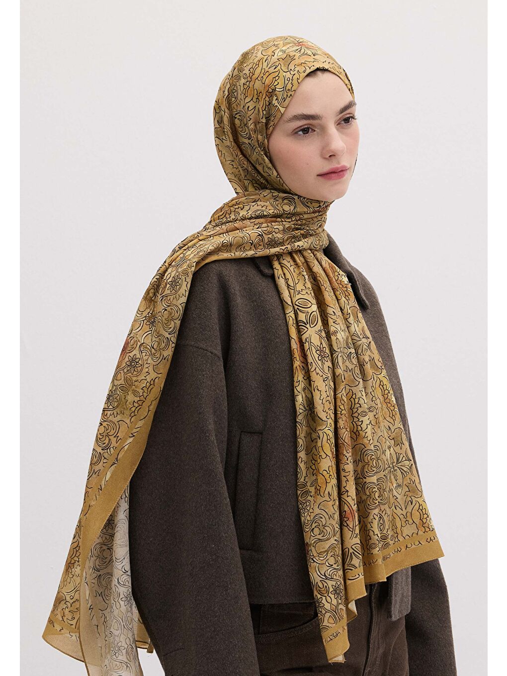 Kahverengi Hesperıa Desen Şal Hardal