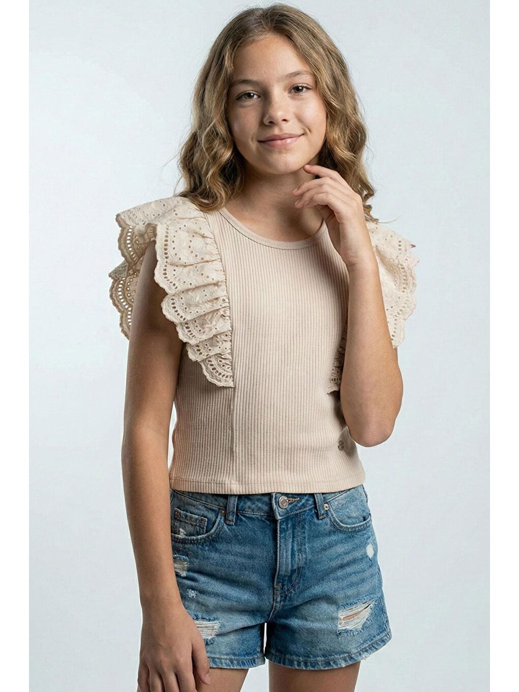 Kız Çocuk Tişört Güpürlü Çiçek & Yaprak Nakışlı Bej (6-12 Yaş)-1