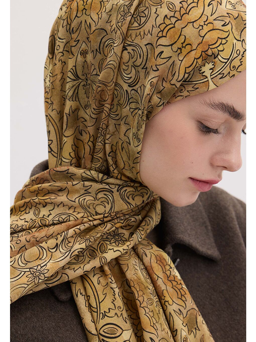 Kahverengi Hesperıa Desen Şal Hardal-2