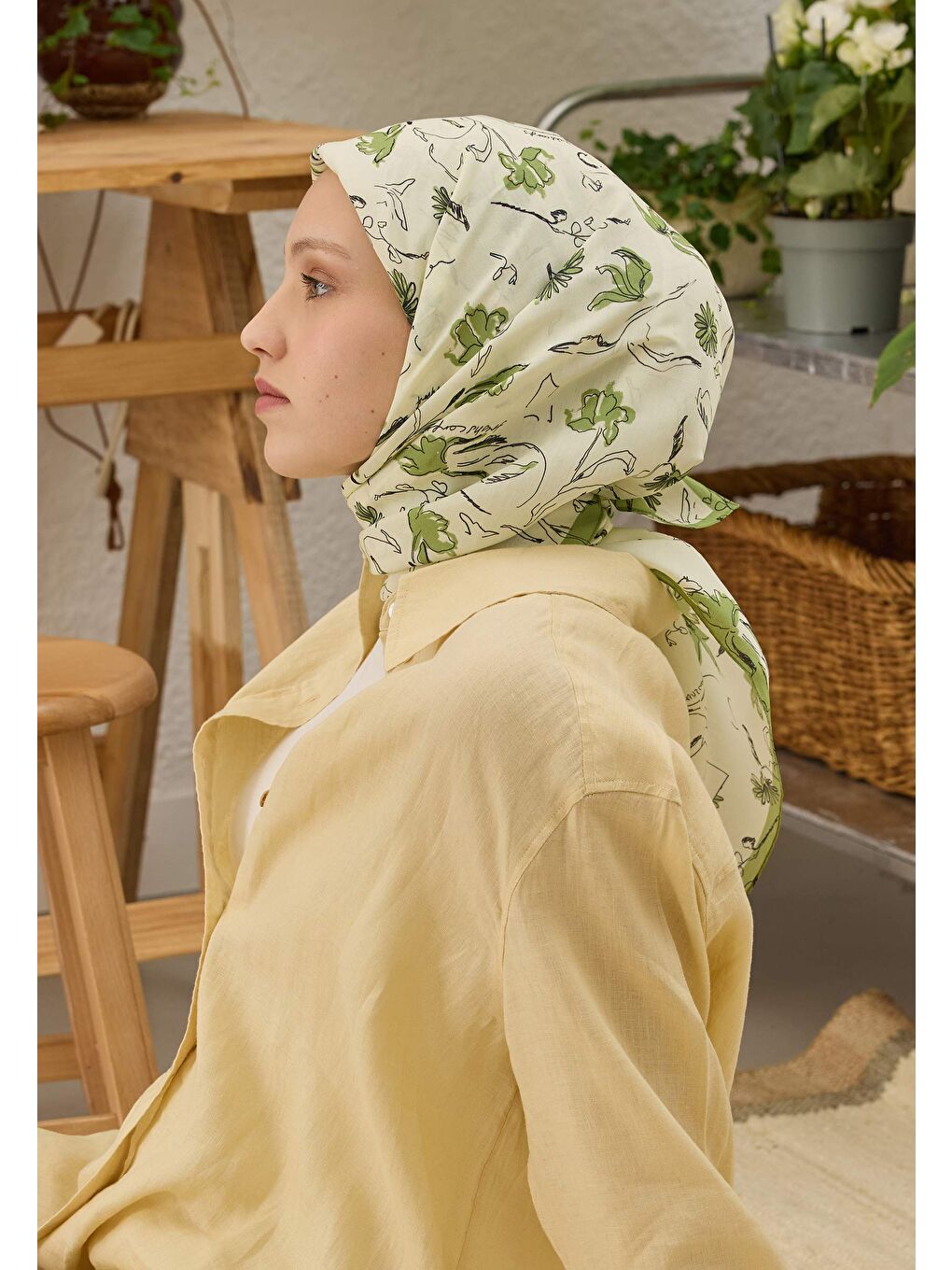 Prımrose Desen Pamuk İpek Eşarp Yeşil-1