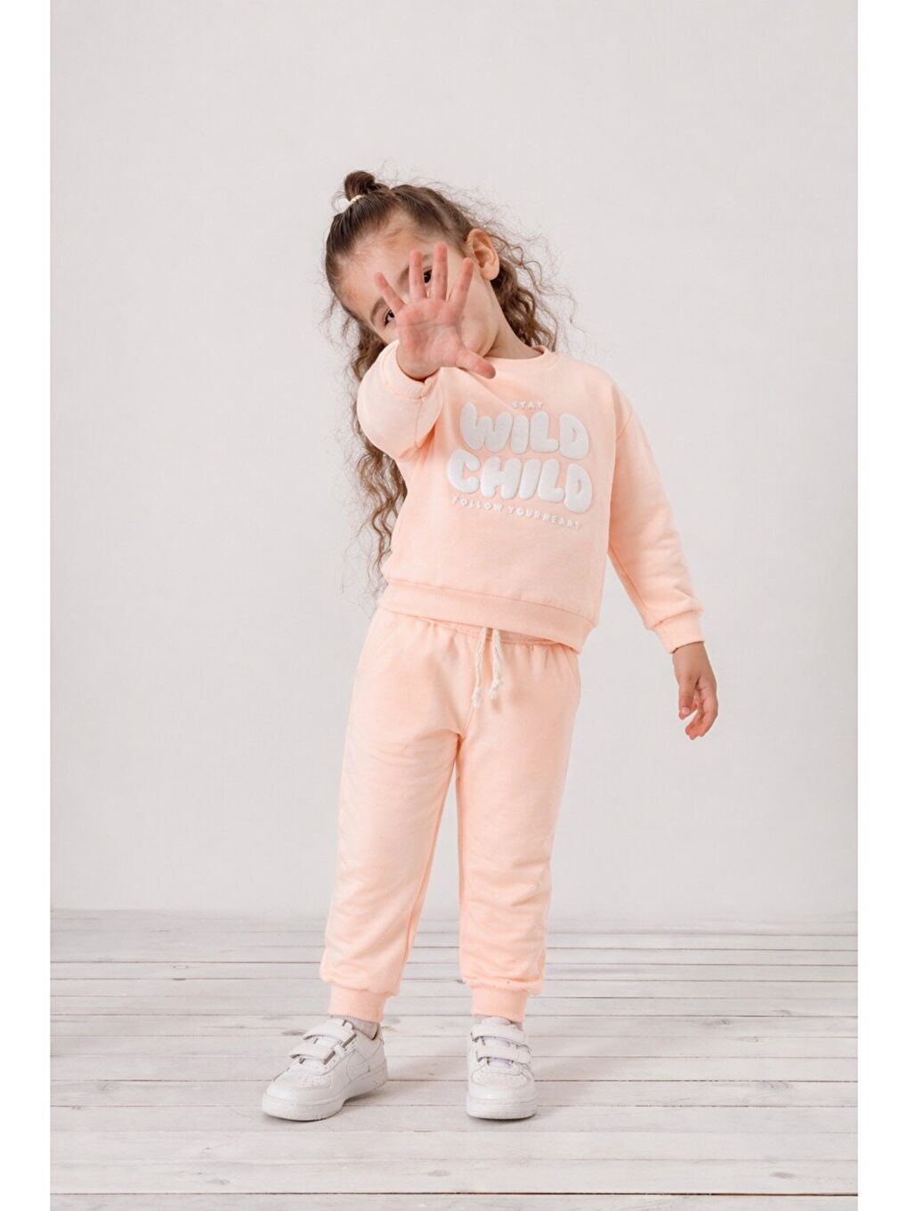 Pembe Wild Child Baskılı Şeftali Renk Kız Çocuk Eşofman Takımı 1001-1