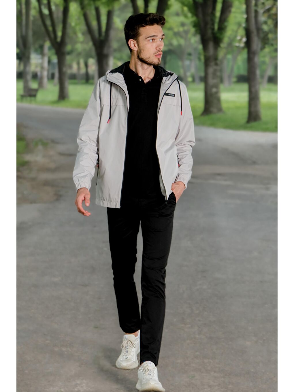 Bej Kolu Lastikli Kapüşonlu Yağmurluk PLDP 2900-5