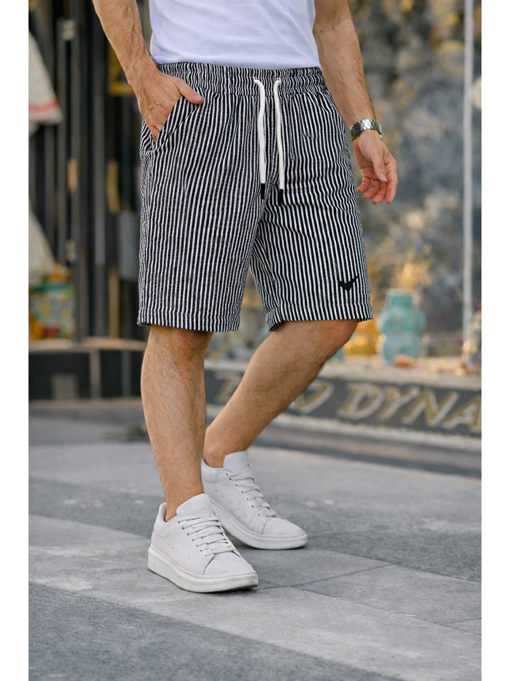 Gri Erkek Trend Premium Nakışlı Çizgili Füme Şort-1