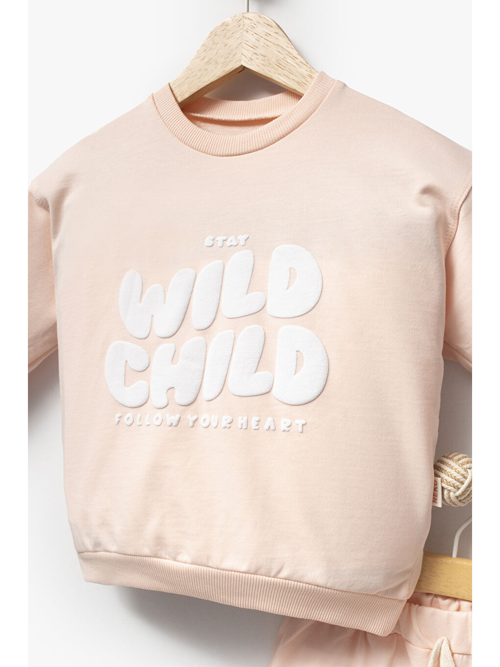 Pembe Wild Child Baskılı Şeftali Renk Kız Çocuk Eşofman Takımı 1001-4