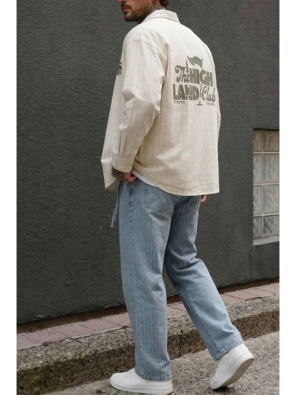 Erkek Oversize Pamuk Çizgili Sırt Baskılı Gömlek Haki-3
