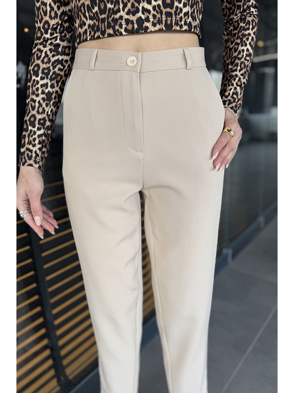 Bej Kadın Kumaş Pantolon-3
