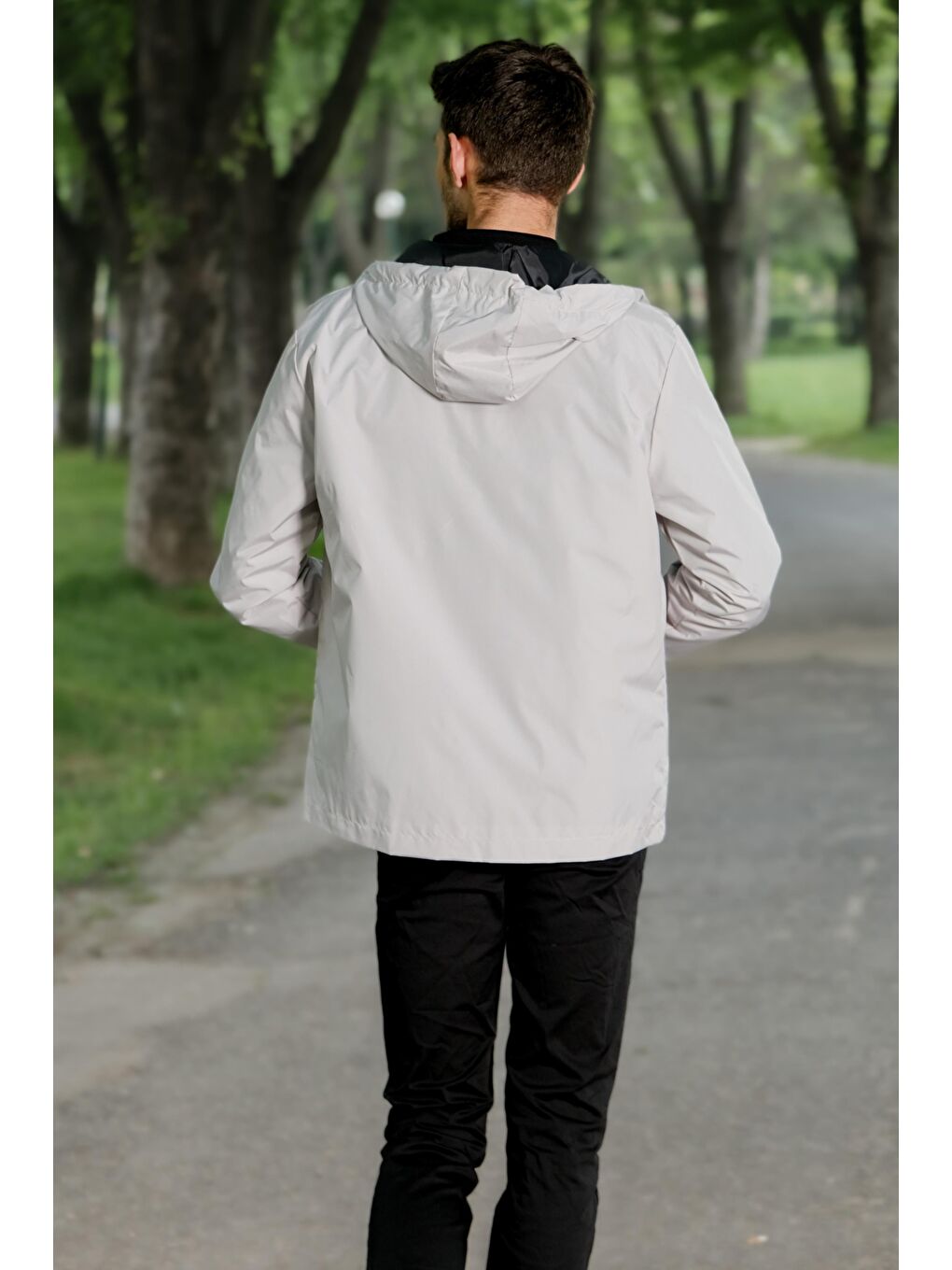 Bej Kolu Lastikli Kapüşonlu Yağmurluk PLDP 2900-7