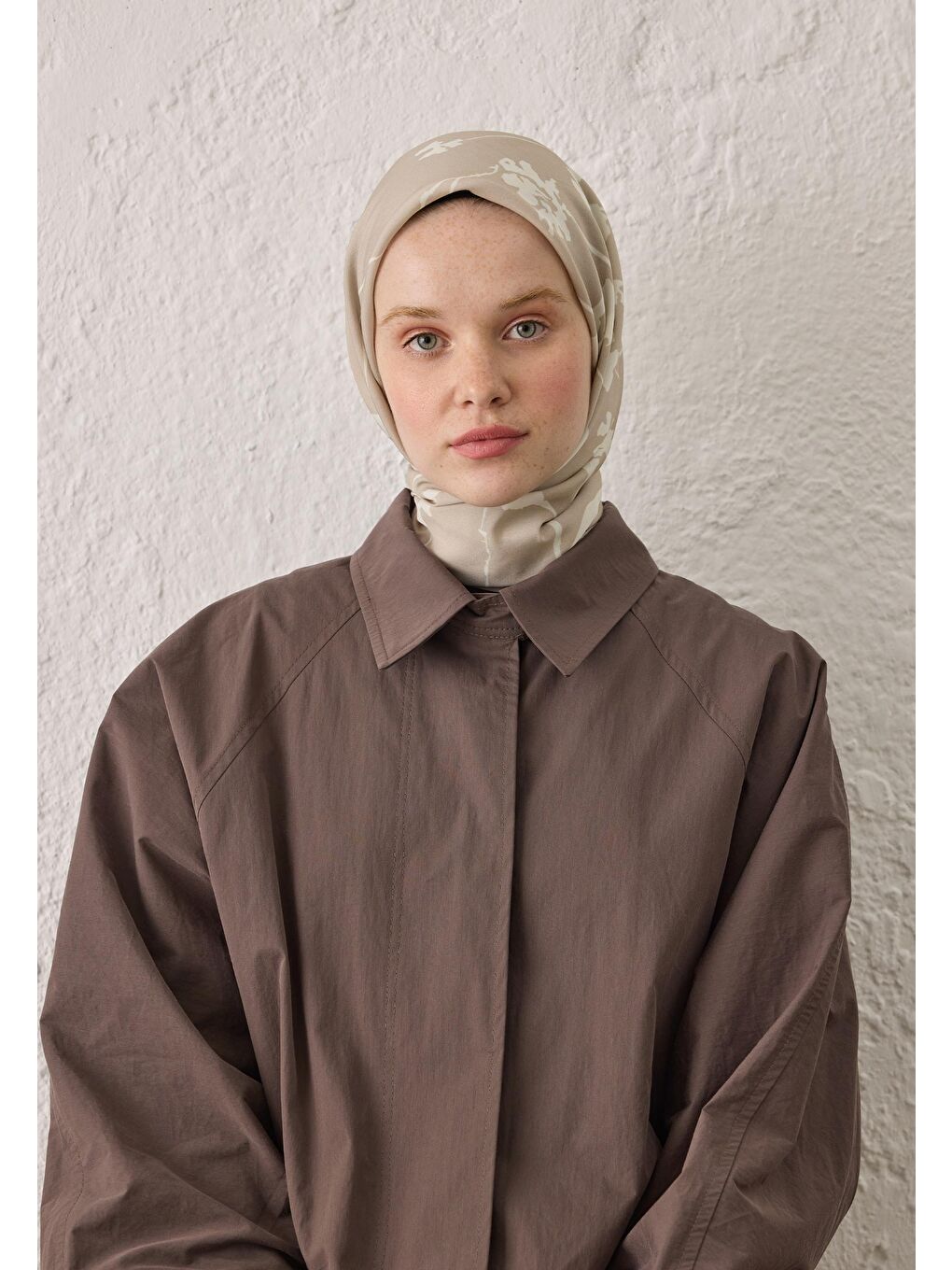 Gri Perla Desen Pamuk İpek Eşarp Gümüş-2