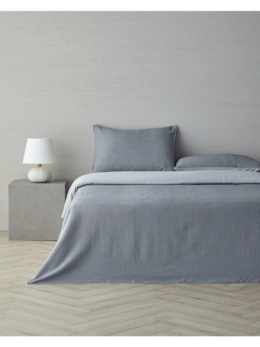 Pied de poule İpliği Boyalı Çift Taraflı King Size Nevresim Takımı 240x220 cm Siyah