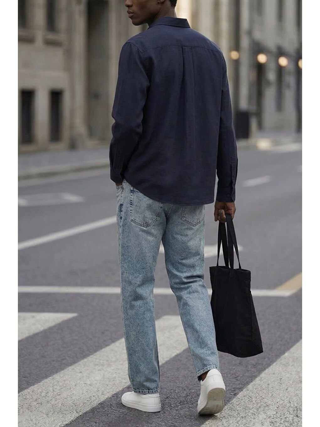 Erkek Relaxed Minimal Nakışlı Basic Lyocell Gömlek Lacivert-3