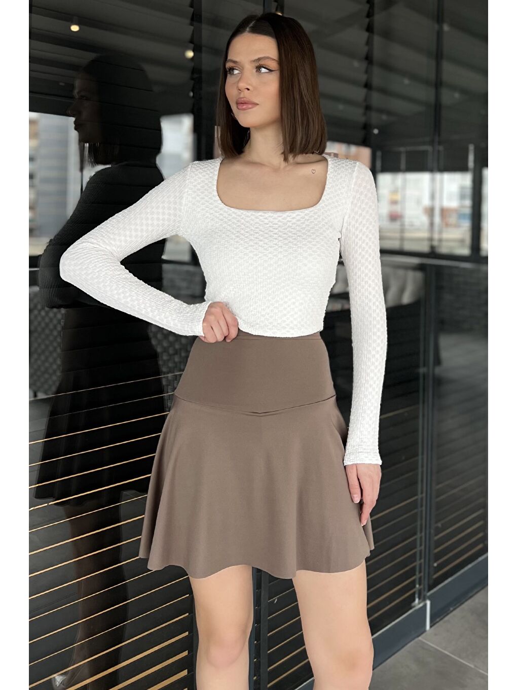 Bej Kadın İçi Şortlu Mini Etek