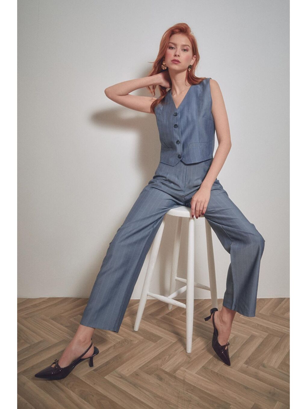 Mavi Kruvaze Yaka Çizgili Yelek-1