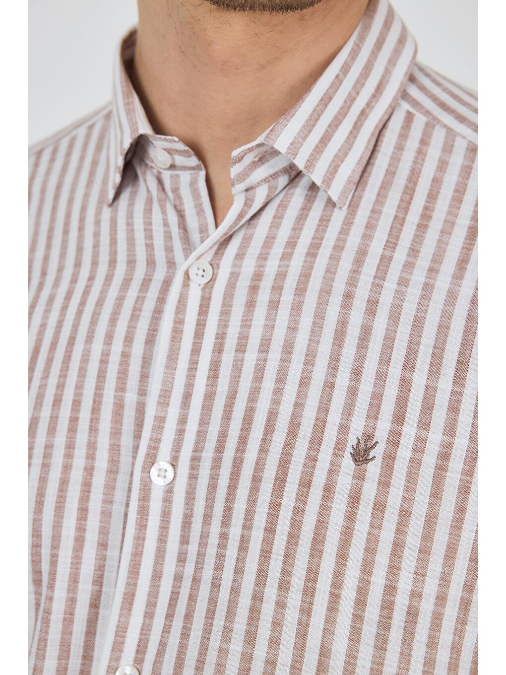 Kahverengi Kısalabilir Kol Cepsiz Pamuk Casual Comfort Fit Gömlek 1004250128-3