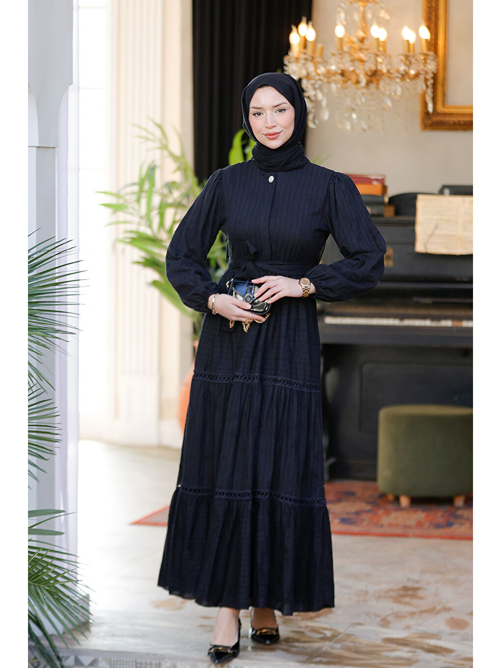 Krem Nakış Detaylı Jakar Elbise Siyah-1