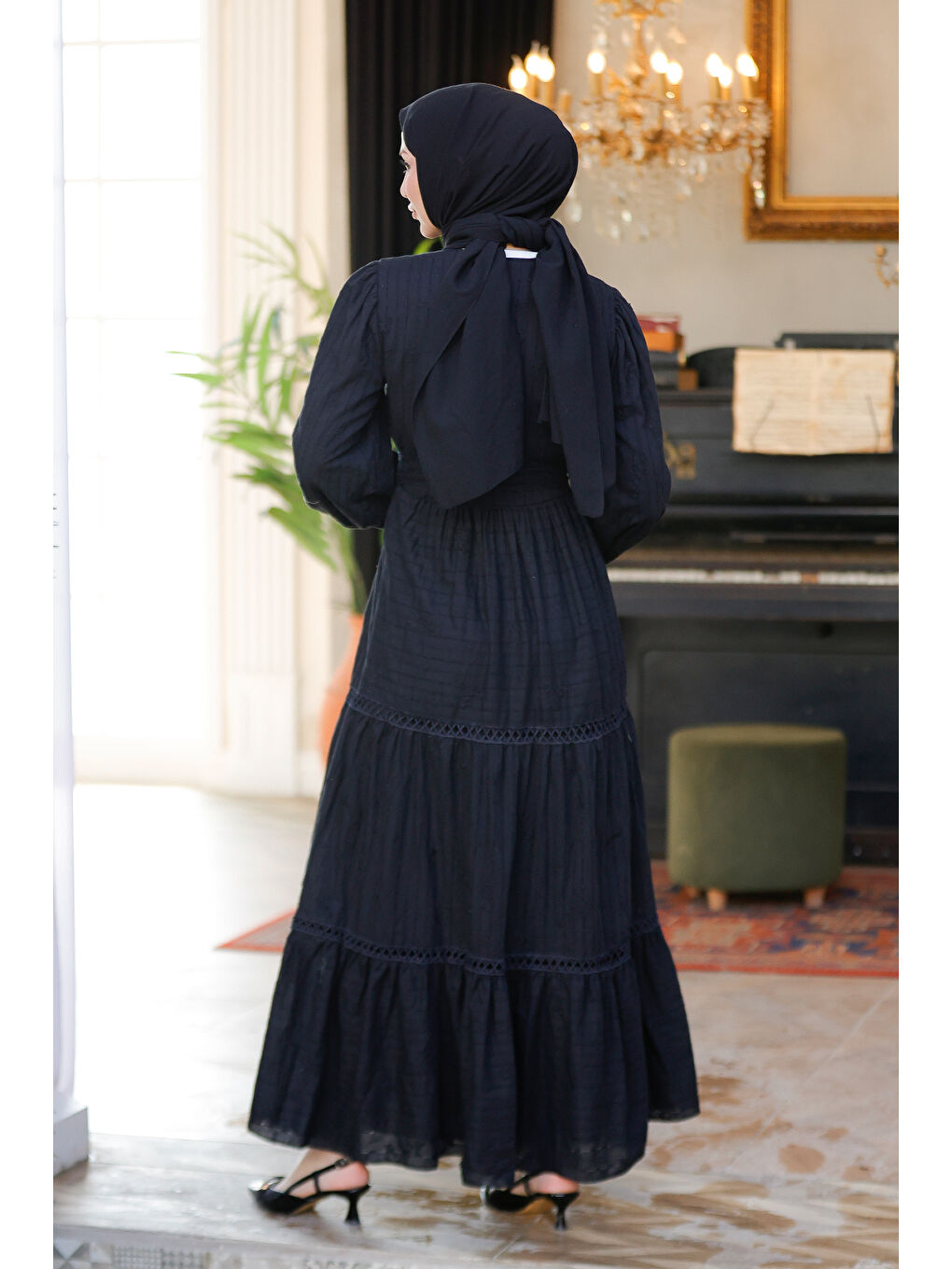 Krem Nakış Detaylı Jakar Elbise Siyah-2