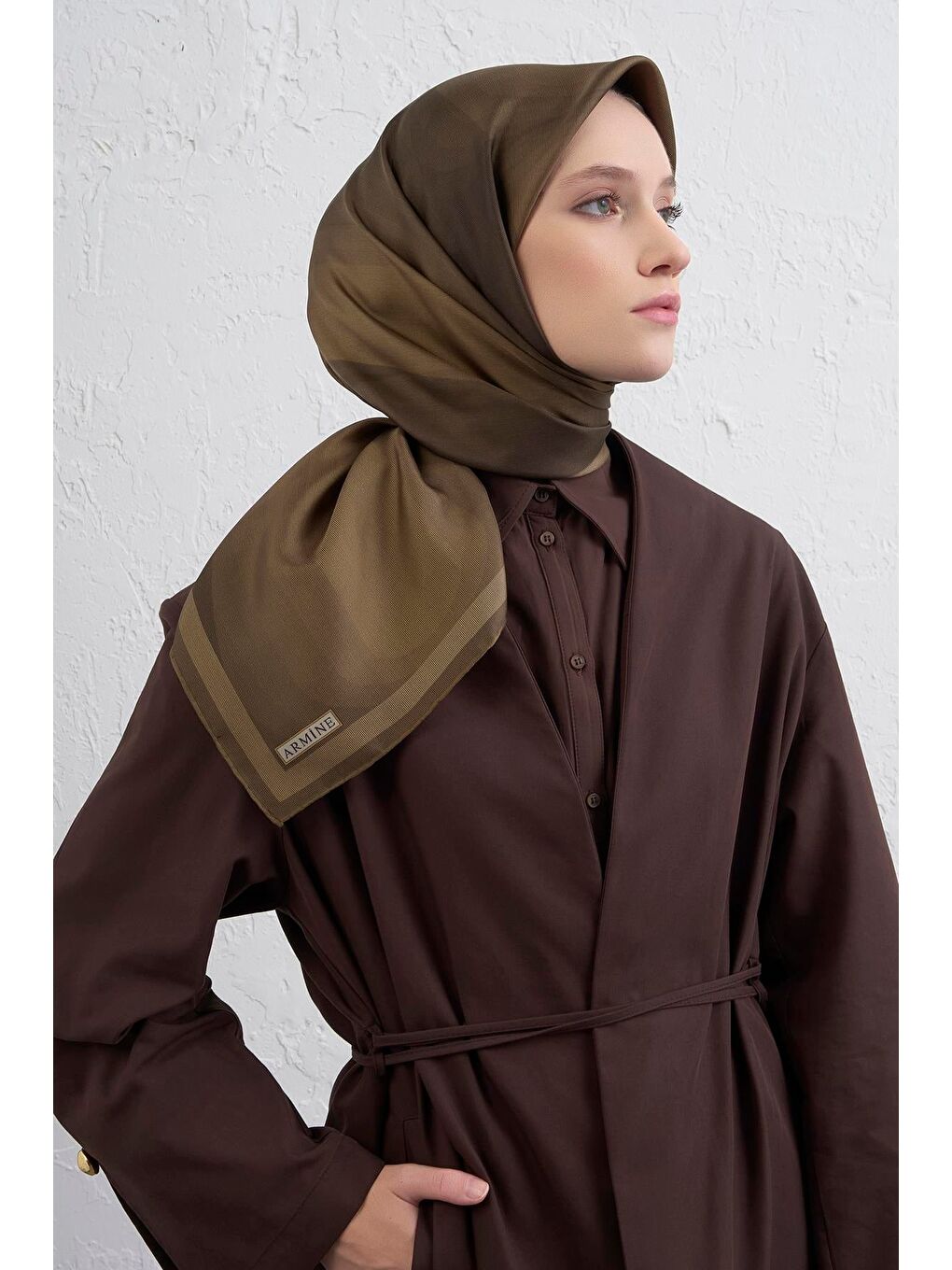 Haki Geometrik Desenli Saf İpek Twill Eşarp 9402D 55