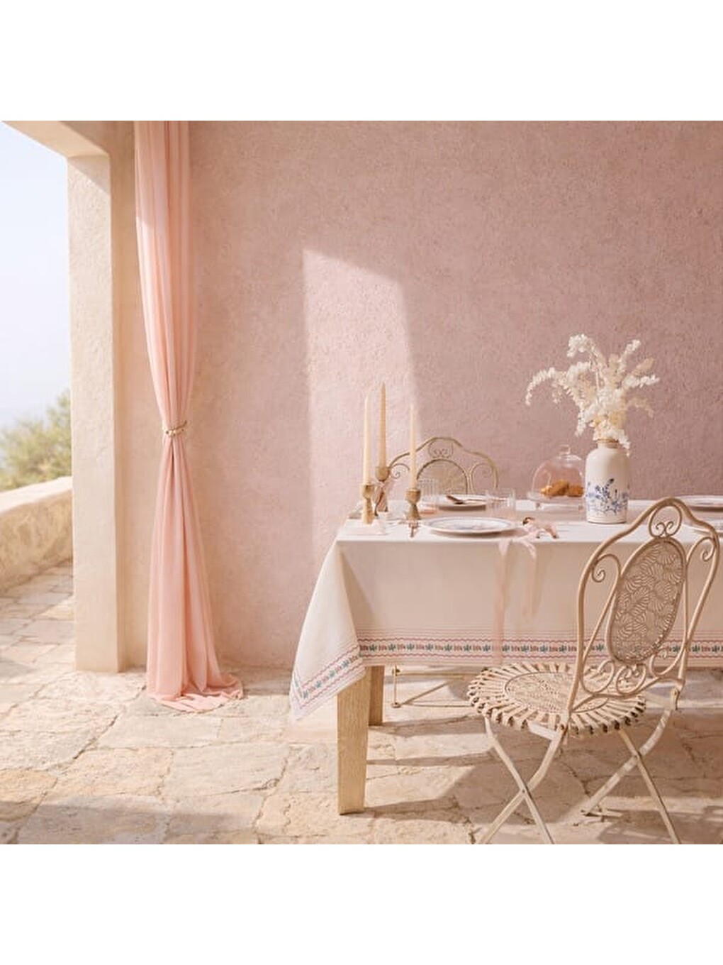Soft Pane Masa Örtüsü - Ekru - 150x200 Cm