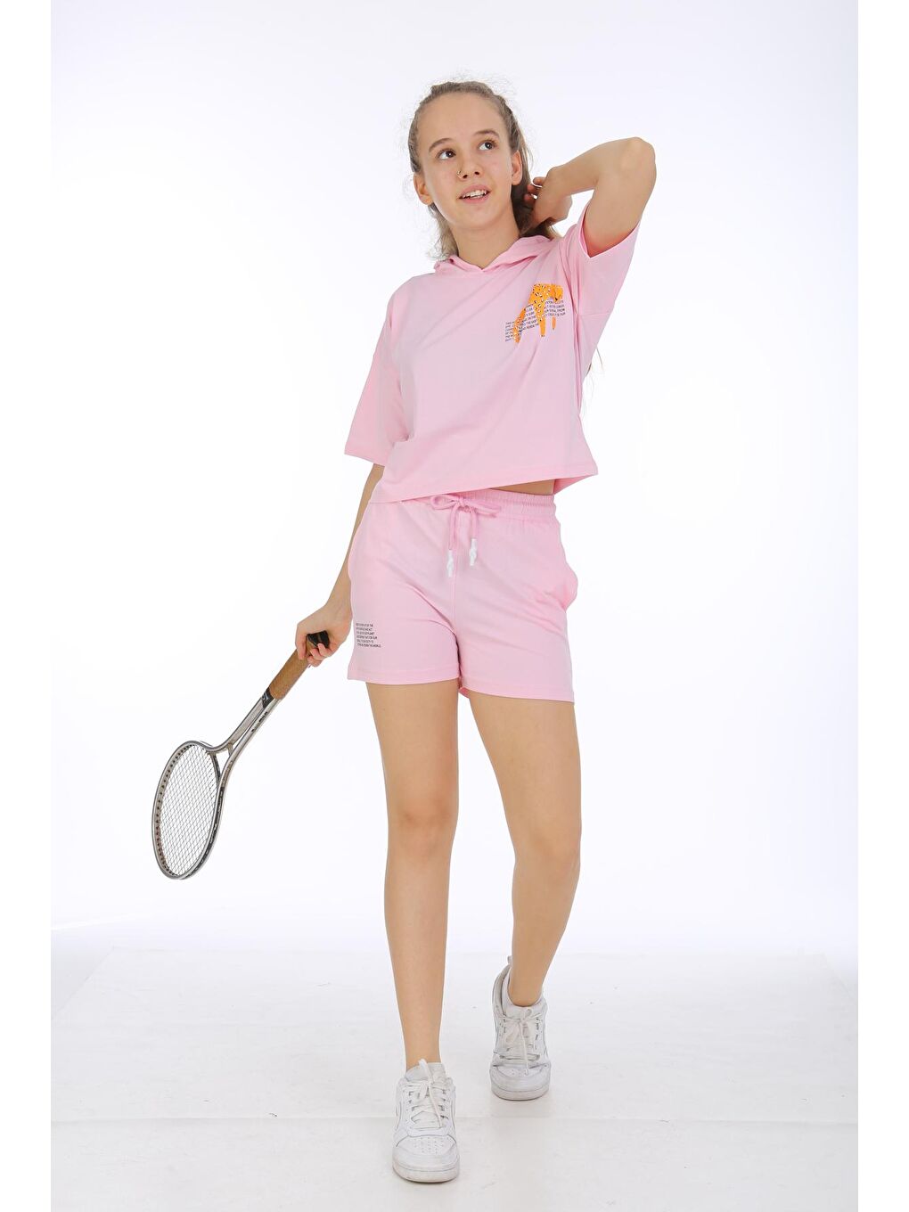 Pembe Kız Çocuk Kapüşonlu Baskılı Şortlu Takım 10-15 Yaş 13940-2