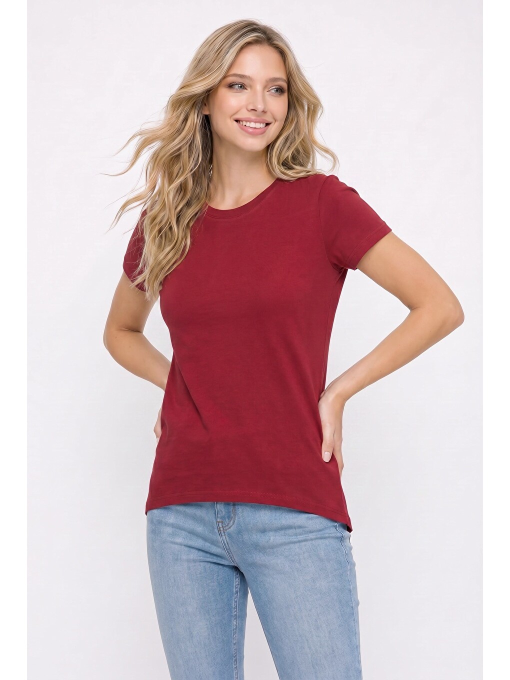 Kadın Relax Fit Rahat Kesim Kısa Kollu Bisiklet Yaka Bordo Tişört-2