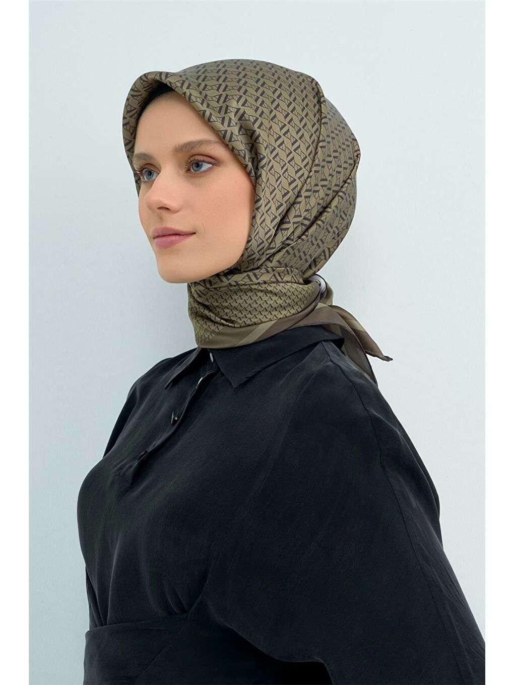 Haki Saf İpek Twill Eşarp 9502D 55-3