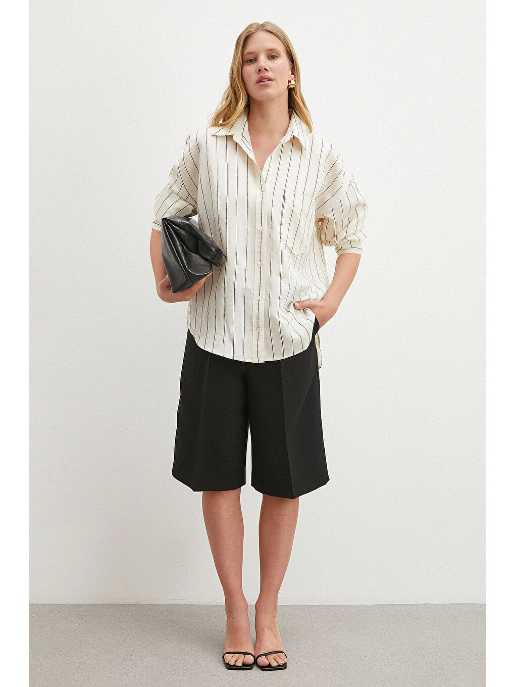Kontrast Çizgili Gömlek Siyah-1
