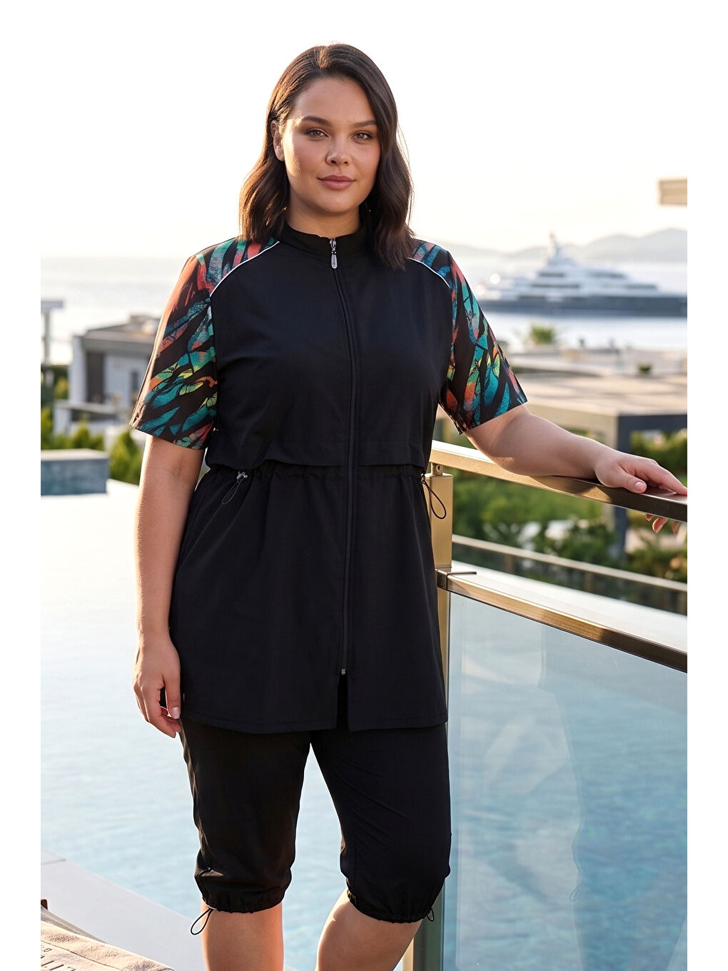 Büyük Beden Spor Elastan Kısa Kollu Yarı Kapalı Mayo 3418 Siyah-2