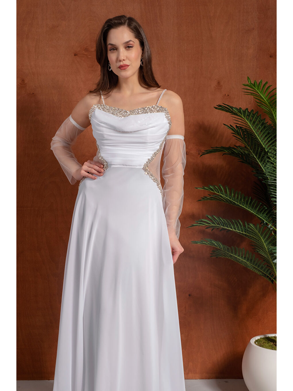 Kadın Beyaz Taşlı Şifon Uzun Abiye Elbise-2