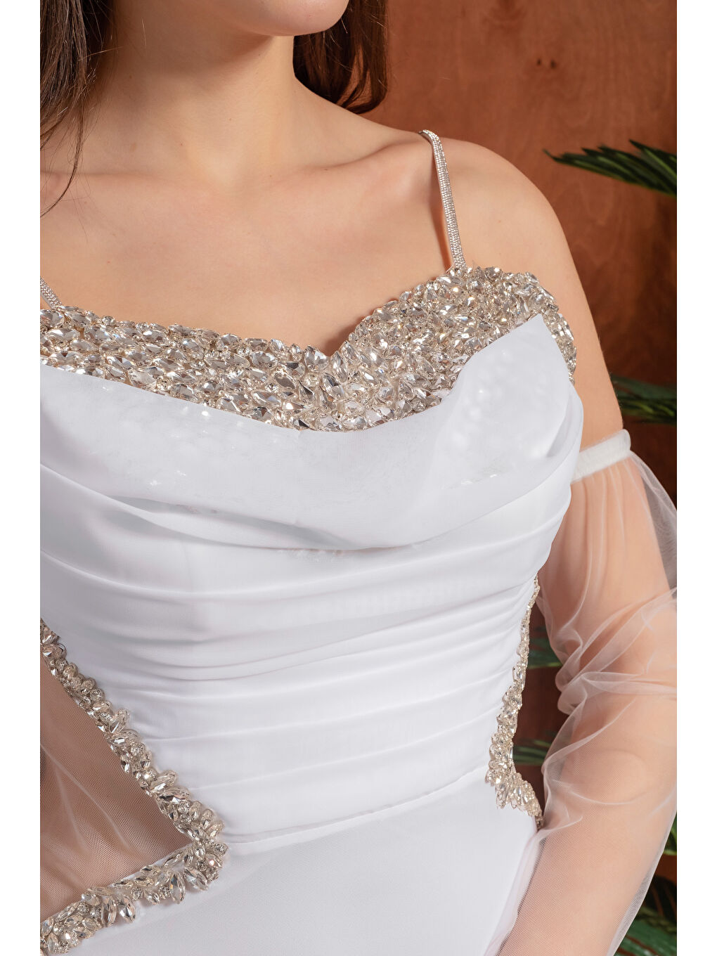 Kadın Beyaz Taşlı Şifon Uzun Abiye Elbise-3