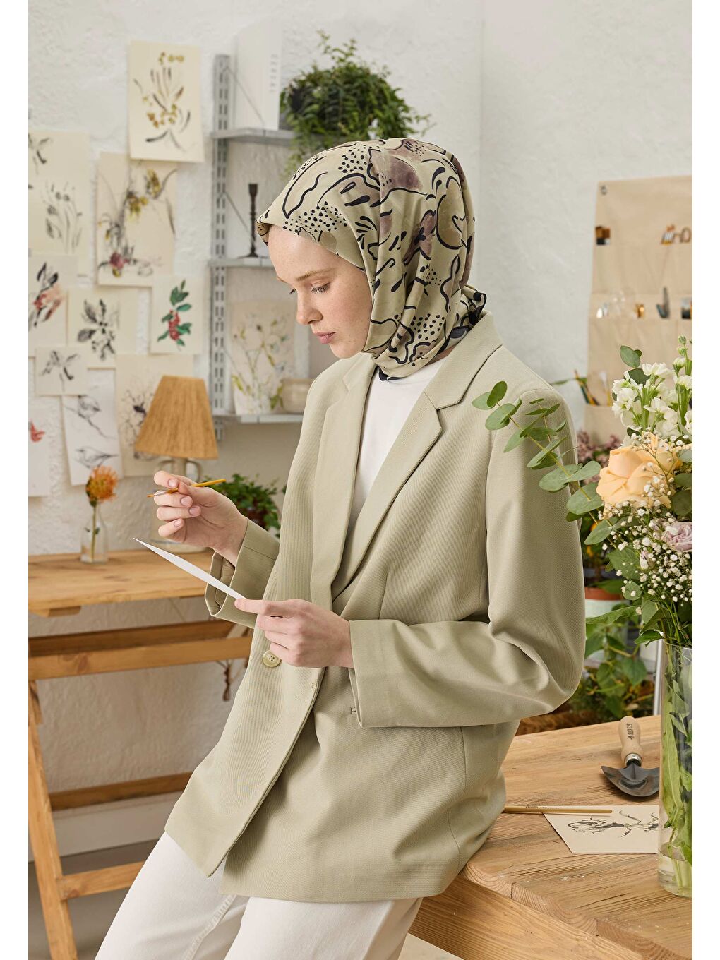 Arıa Desen Pamuk İpek Eşarp Uçuk Yeşil-1