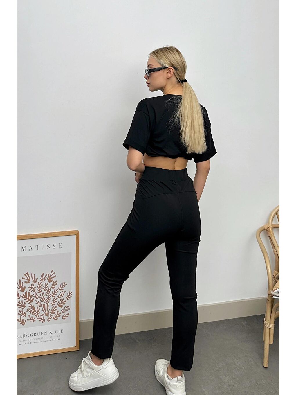 Siyah Yüksek Bel Çift Cepli Toparlayıcı Spor Tayt-4