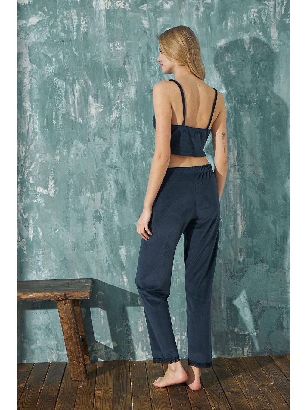 Lacivert Kadın Kadife Sabahlıklı Altı Uzun 3'lü Pijama Takım | 13401-1-2