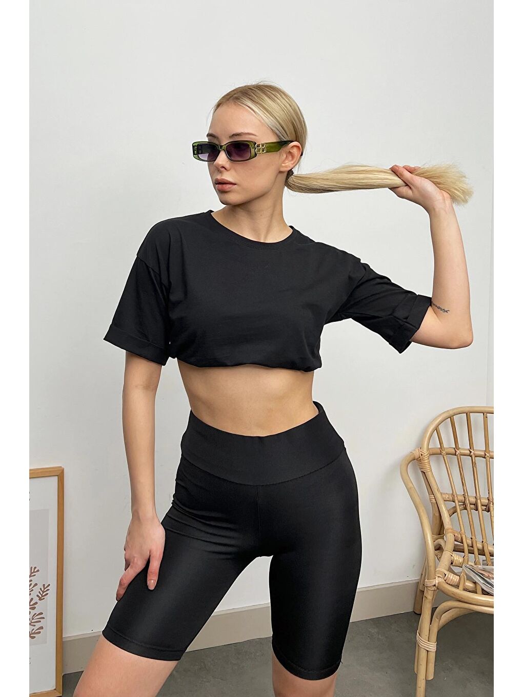 Siyah Toparlayıcı Etkili Yüksek Bel Biker Tayt-3