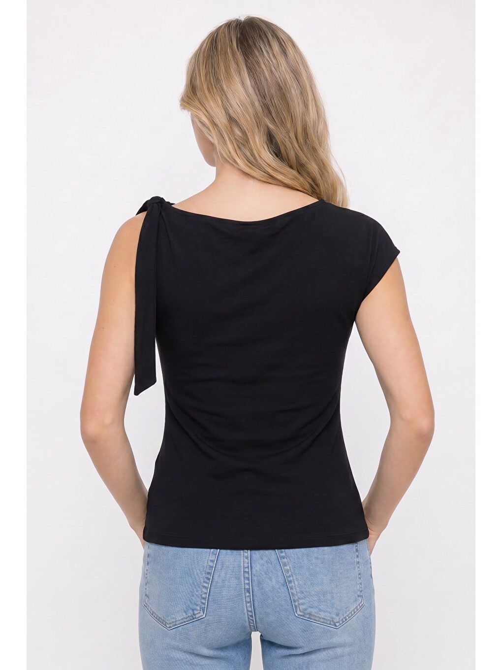 Kadın Slim Fit Dar Kesim Kısa Kollu Kayık Yaka Siyah Bluz-5
