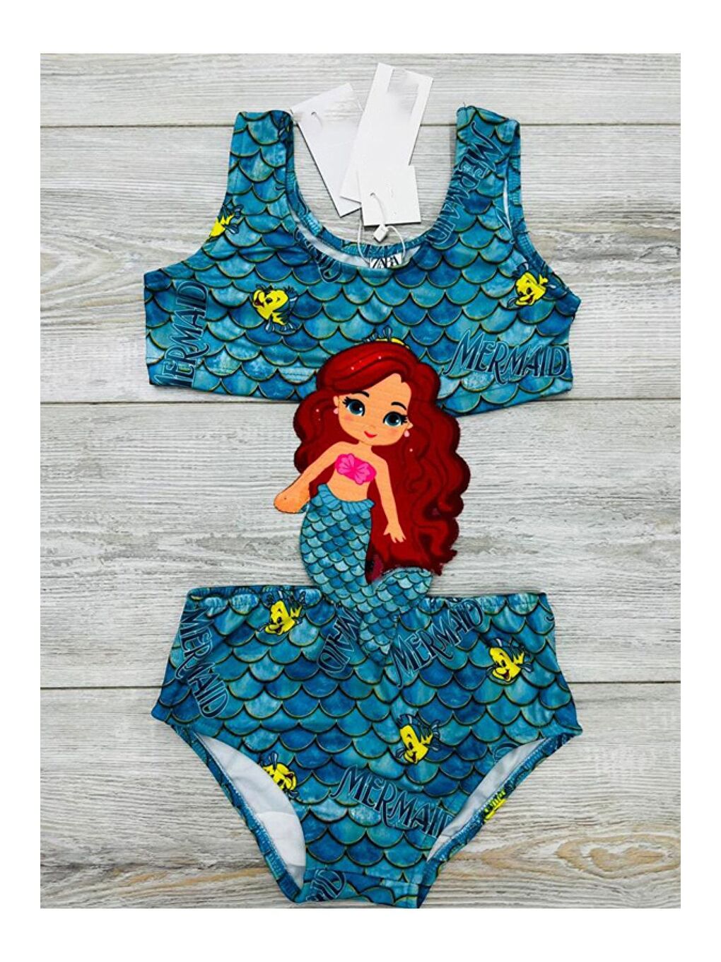 Karışık Kahraman Detaylı Kız Çocuk Mayo